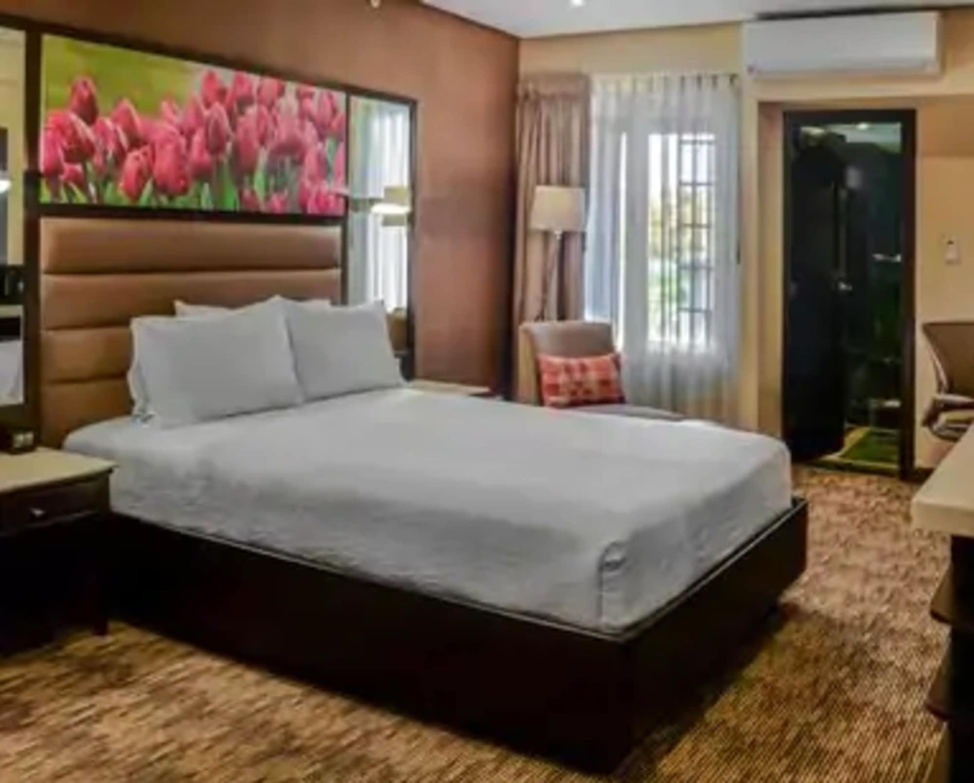 Hilton Garden Inn Guatemala City Exterior photo