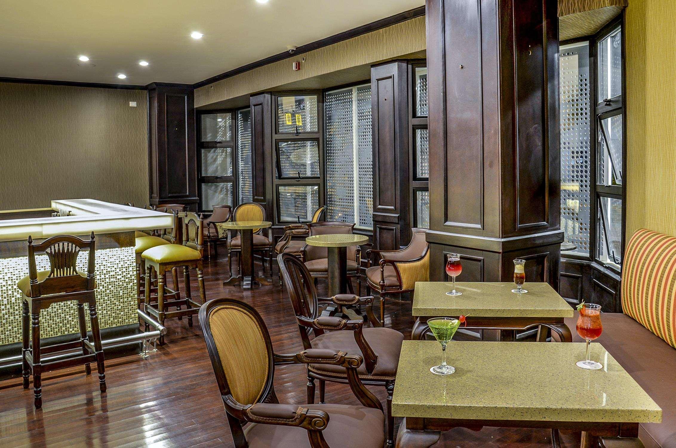 Hilton Garden Inn Guatemala City Exterior photo